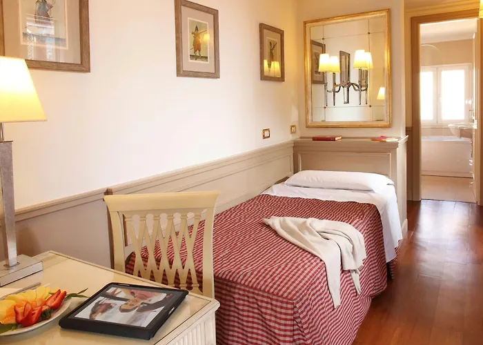 Glori Otel