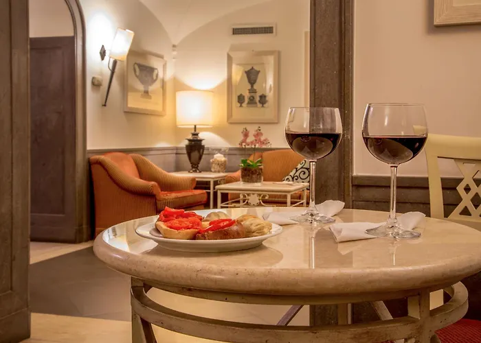 Otel Glori 4*